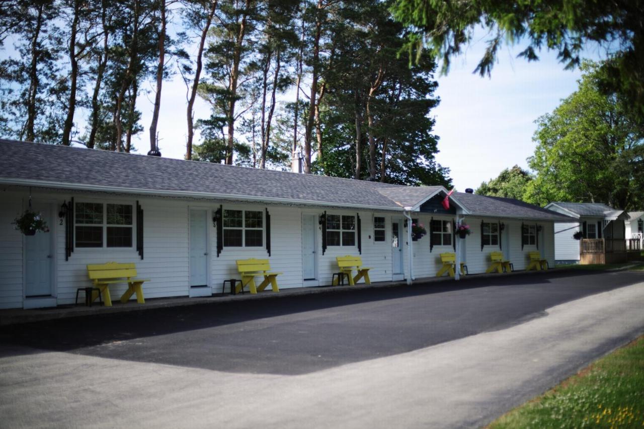 Carleton Inn & Cottages Bridgetown Exterior foto